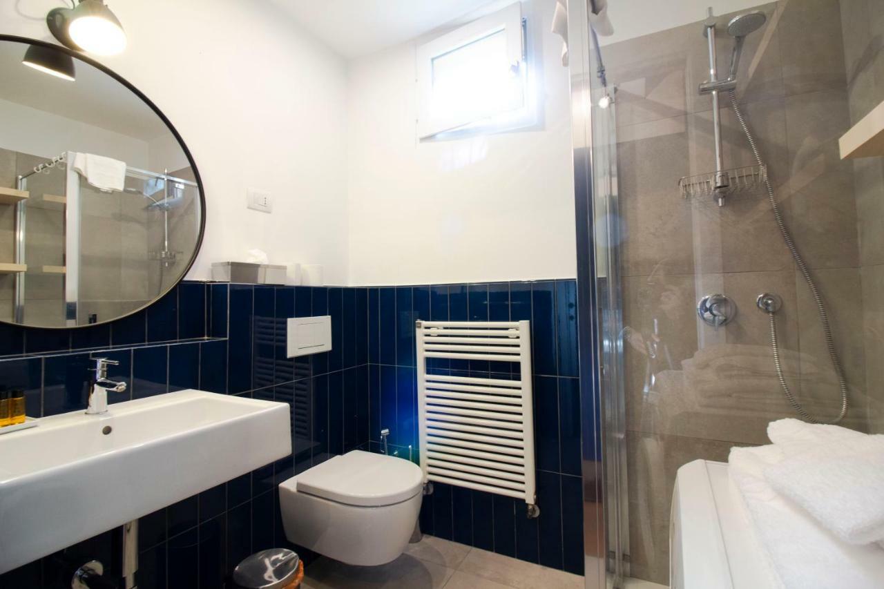 Sant'Andrea Cozy Apartment Milano Exteriör bild